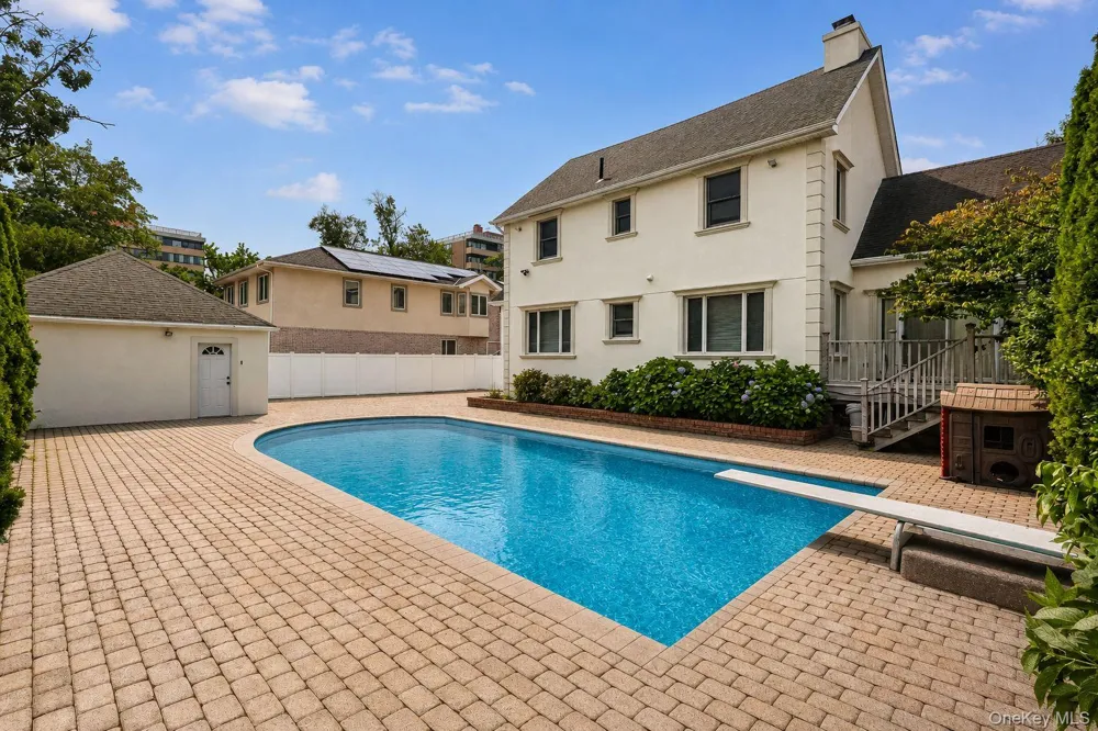 160-31 9th Avenue Whitestone, NY 11357
