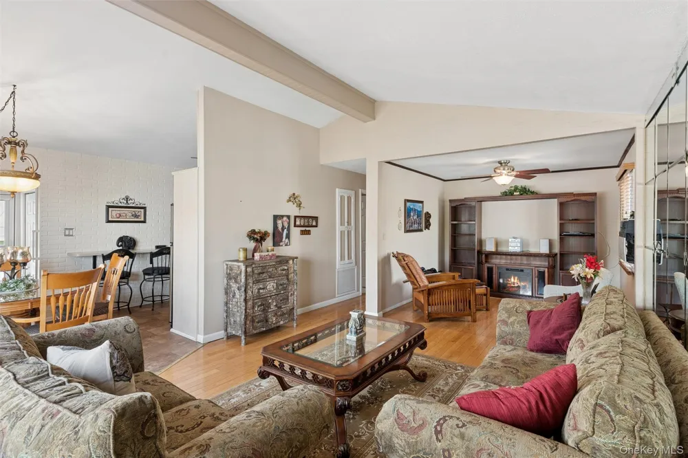 114 Miller Road Hicksville, NY 11801