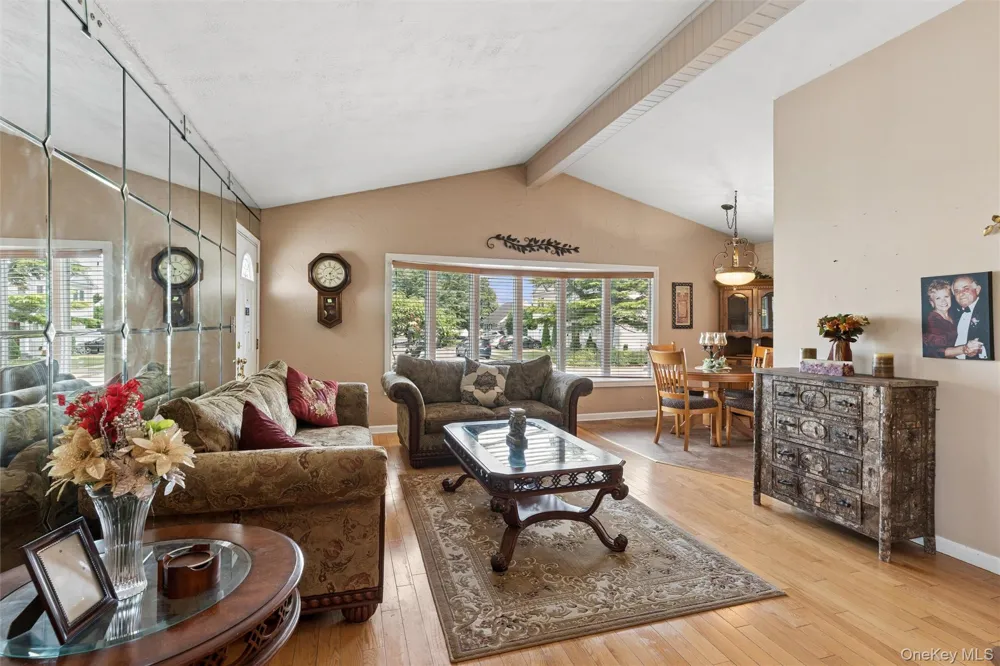 114 Miller Road Hicksville, NY 11801