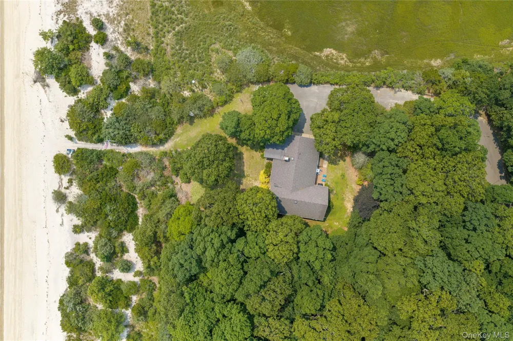 Address Not Shown Peconic, NY 11958