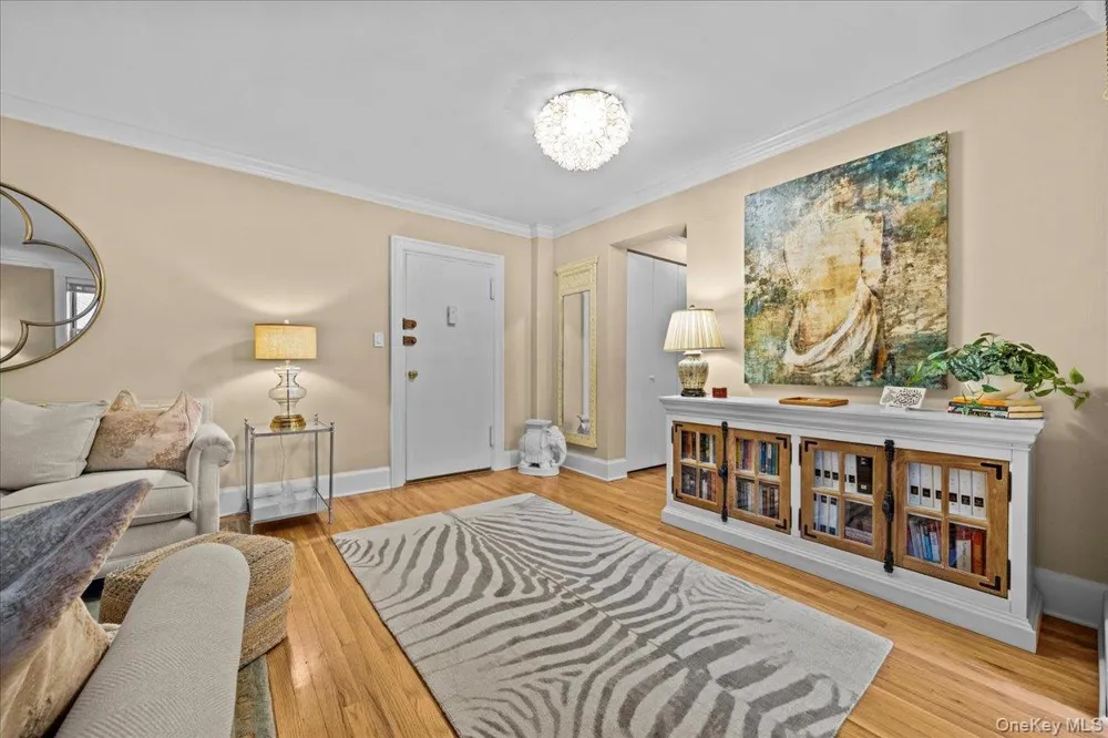 629 Kappock Street #4G Bronx, NY 10463