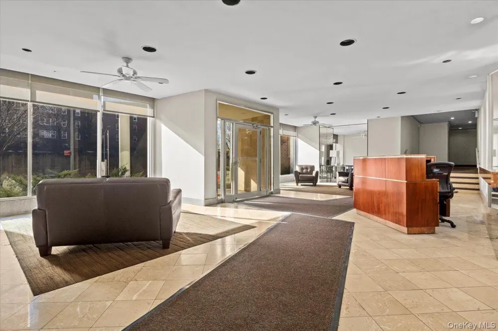 629 Kappock Street #4G Bronx, NY 10463