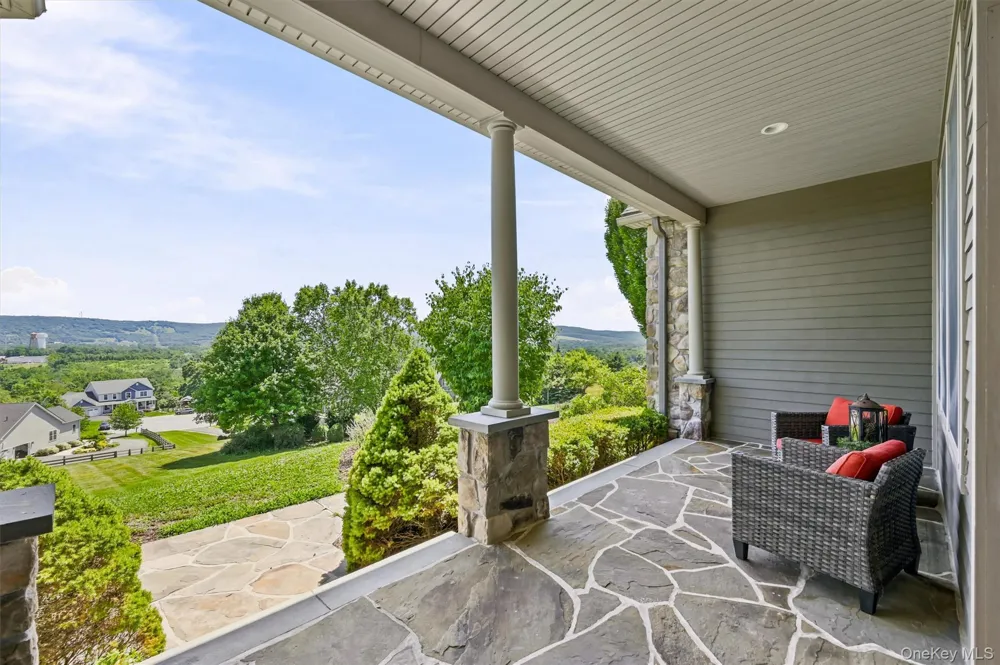 11 Manno Farm Road Warwick, NY 10990