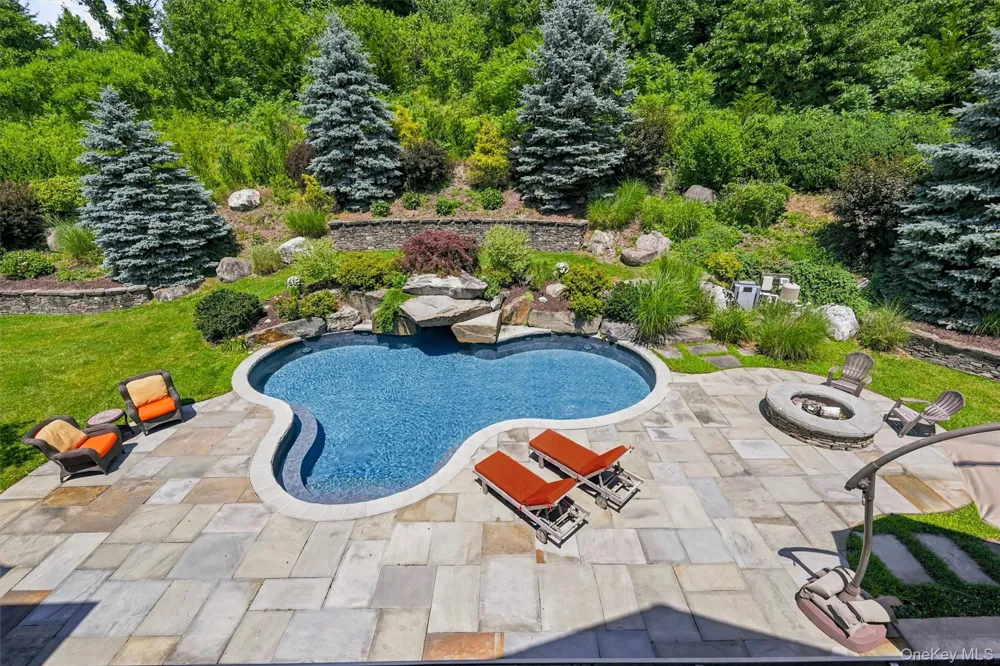 11 Manno Farm Road Warwick, NY 10990