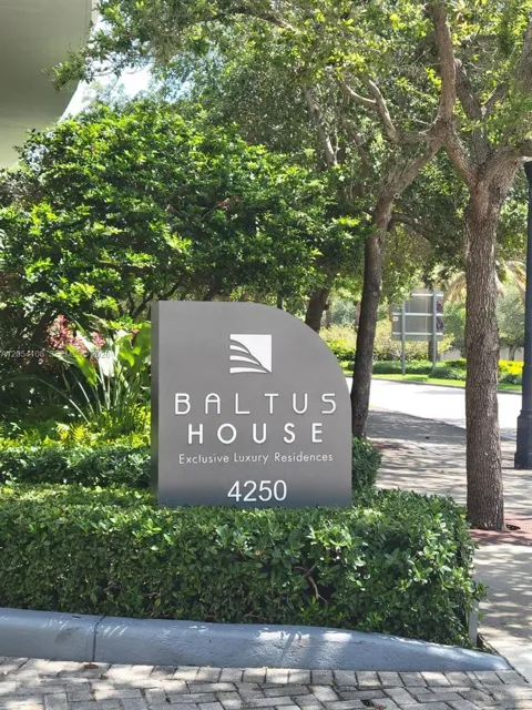4250 Biscayne Blvd #806