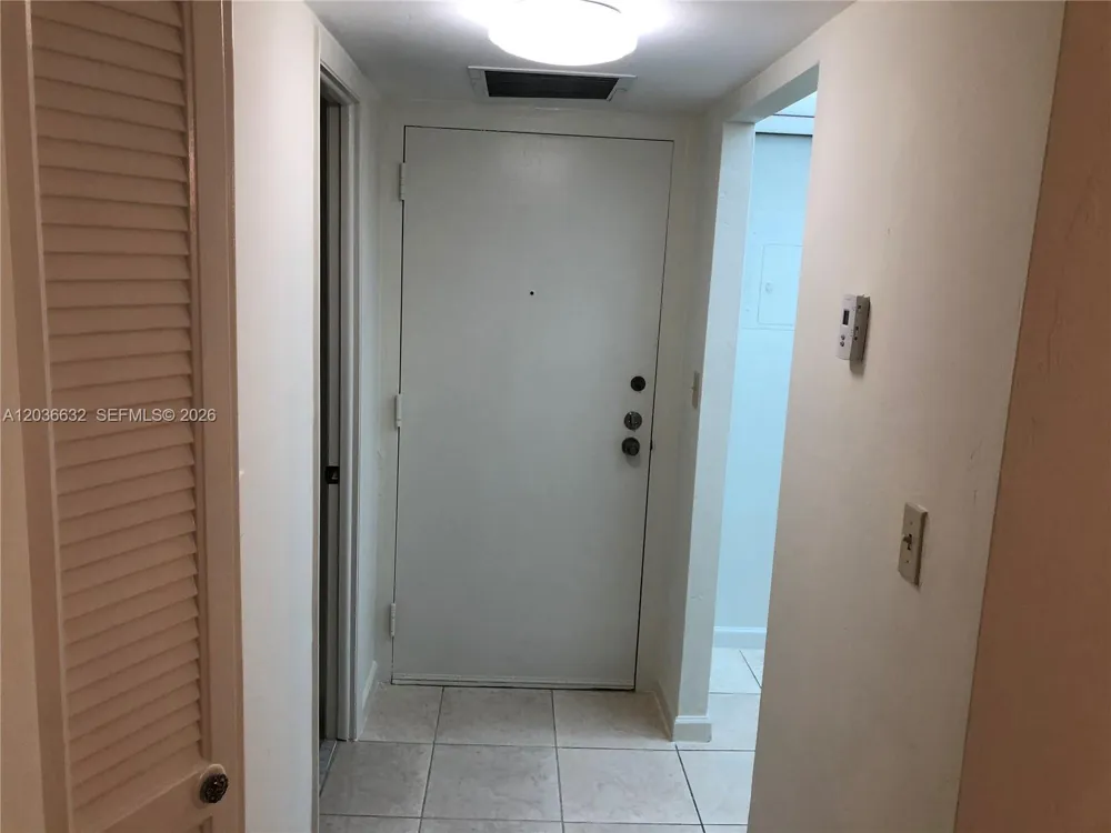 10852 Kendall Dr #316 Miami, FL 33176