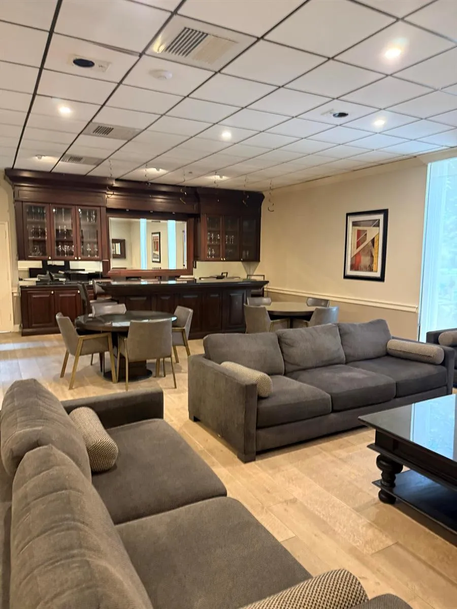 1900 S Ocean Boulevard #5j Lauderdale By The Sea, FL 33062
