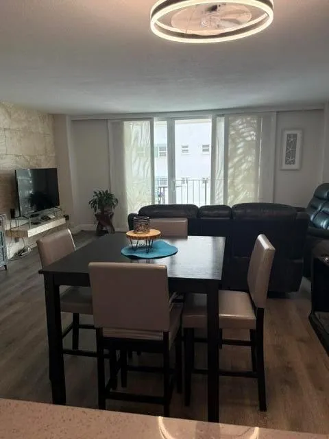 1900 S Ocean Boulevard #5j Lauderdale By The Sea, FL 33062