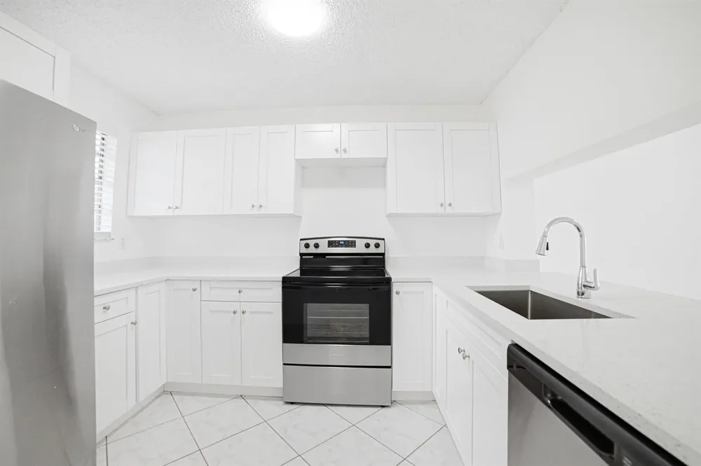 8207 Fairway Road #8207 Sunrise, FL 33351