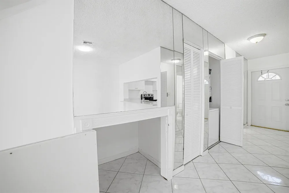 8207 Fairway Road #8207 Sunrise, FL 33351