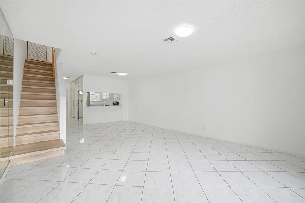 8207 Fairway Road #8207 Sunrise, FL 33351