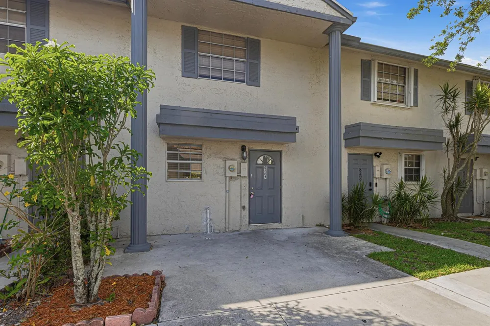8207 Fairway Road #8207 Sunrise, FL 33351