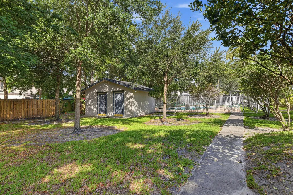 8207 Fairway Road #8207 Sunrise, FL 33351
