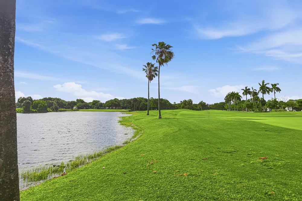 8207 Fairway Road #8207 Sunrise, FL 33351