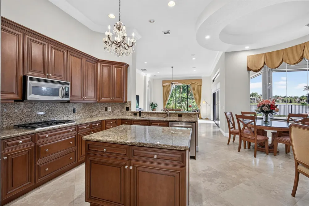 10715 Versailles Boulevard Wellington, FL 33449