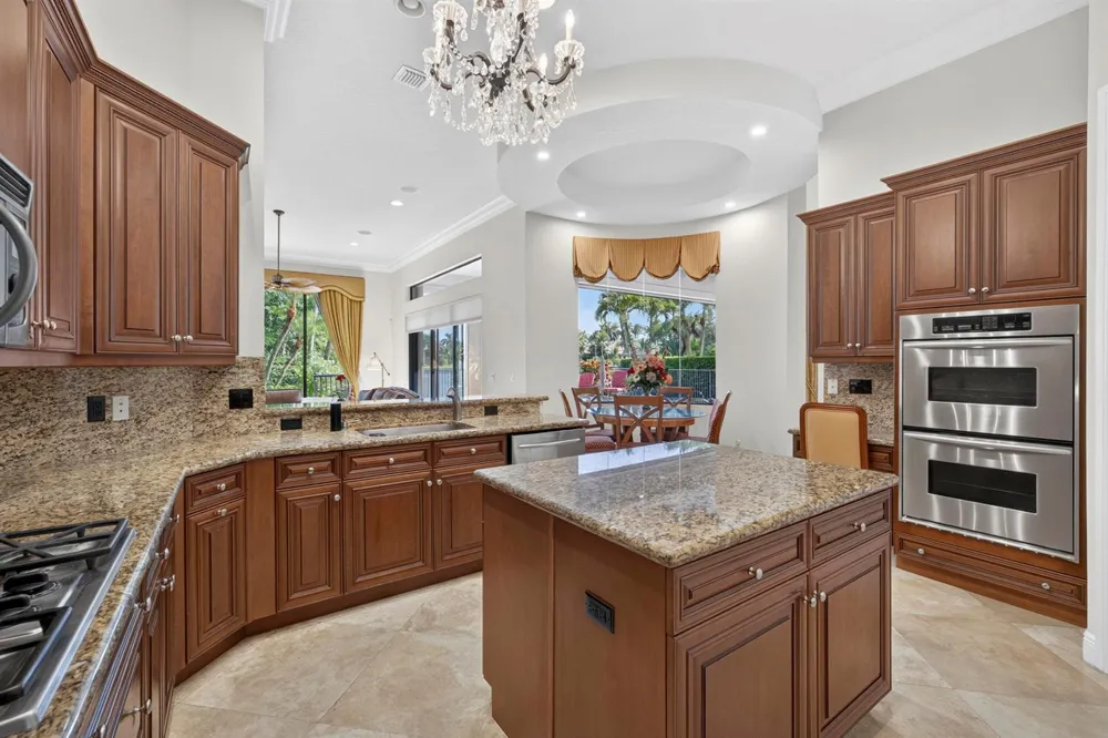 10715 Versailles Boulevard Wellington, FL 33449