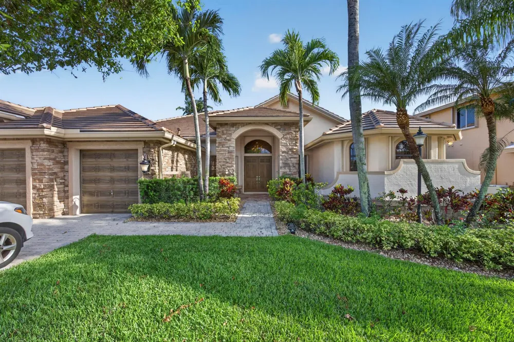 10715 Versailles Boulevard Wellington, FL 33449