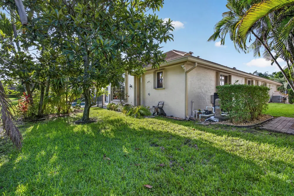 10715 Versailles Boulevard Wellington, FL 33449