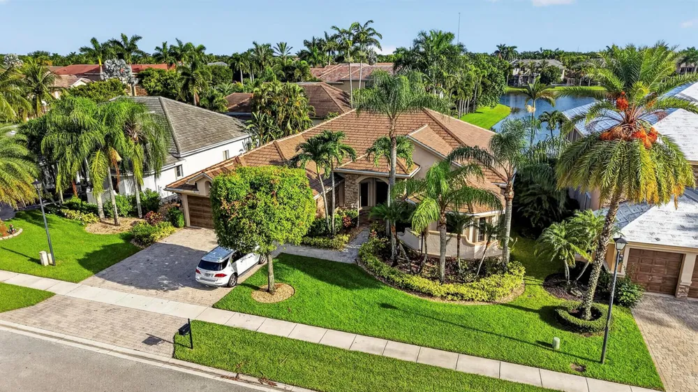 10715 Versailles Boulevard Wellington, FL 33449