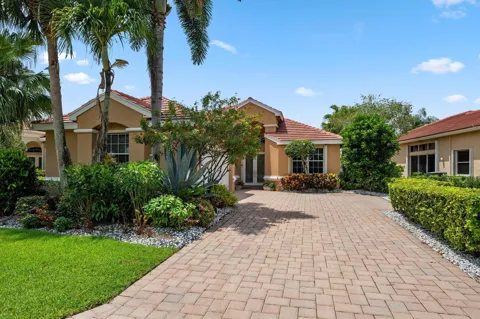 4462 Hazleton Lane