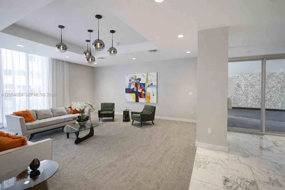 9225 Collins Ave #505 Surfside, FL 33154