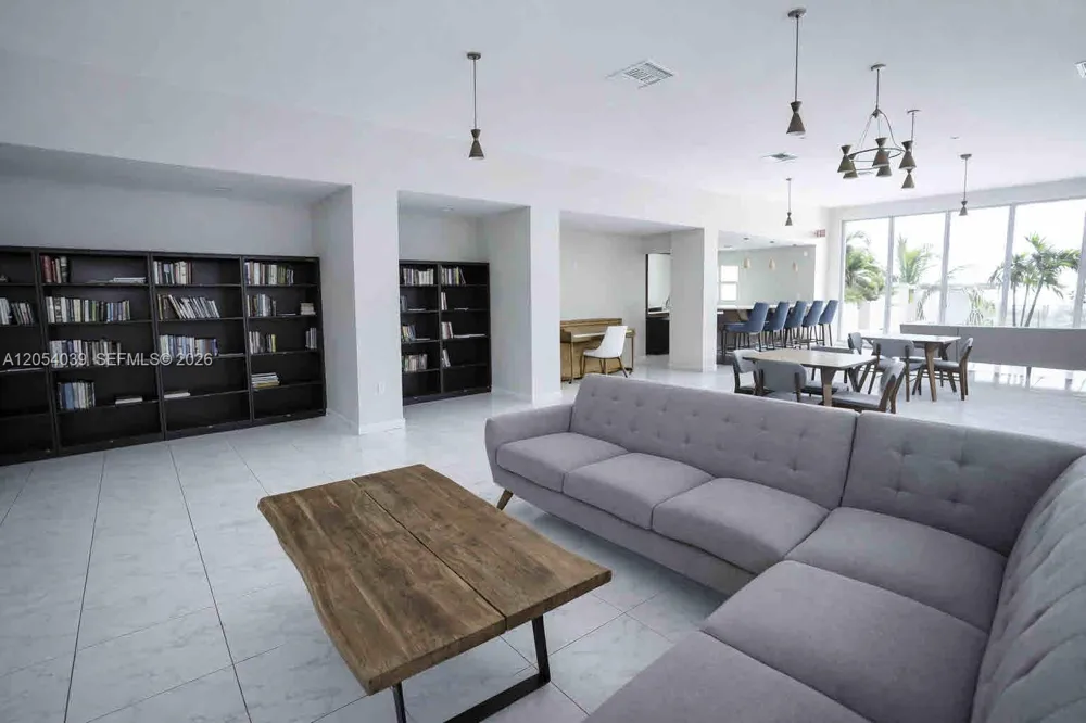 9225 Collins Ave #505 Surfside, FL 33154