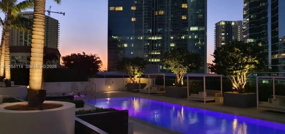 1300 Brickell Bay Dr #1107 Miami, FL 33131