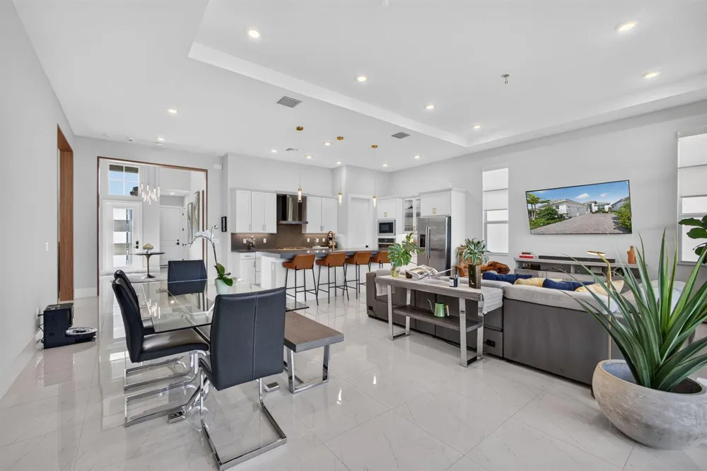 5469 Hutchinson Way Westlake, FL 33470