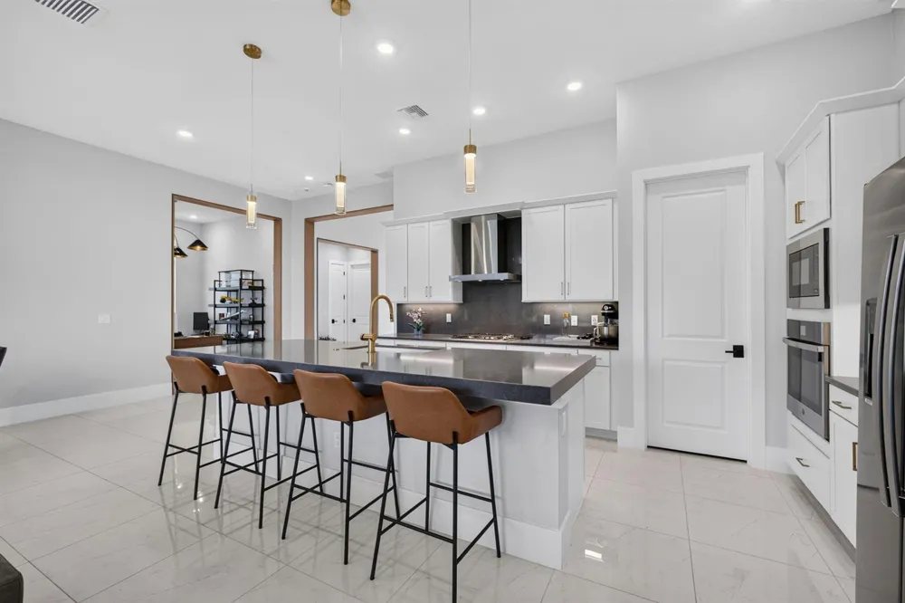5469 Hutchinson Way Westlake, FL 33470