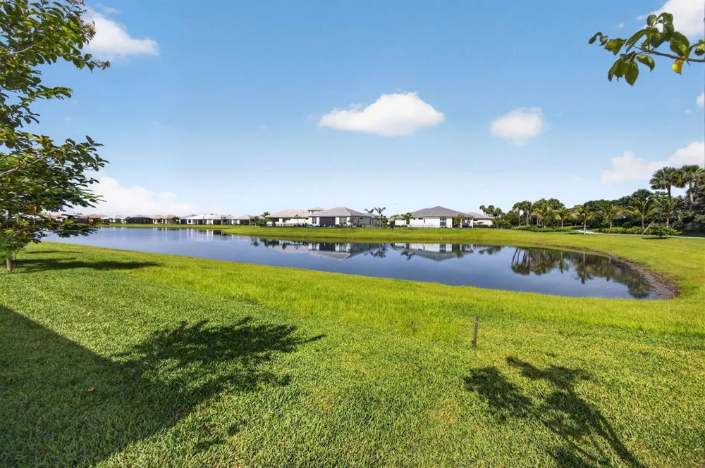 5469 Hutchinson Way Westlake, FL 33470