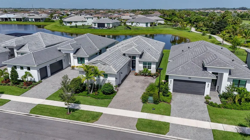 5469 Hutchinson Way Westlake, FL 33470