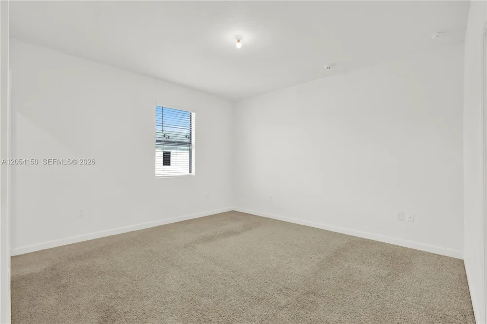 1161 SW 8th Ave Florida City, FL 33034