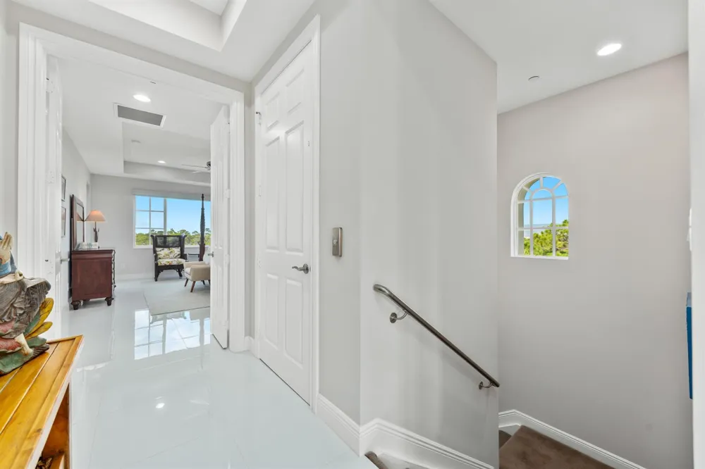 144 Tierra Lane #10 Jupiter, FL 33477