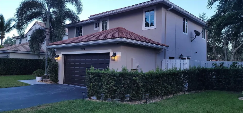 13224 NW 12th Court Sunrise, FL 33323