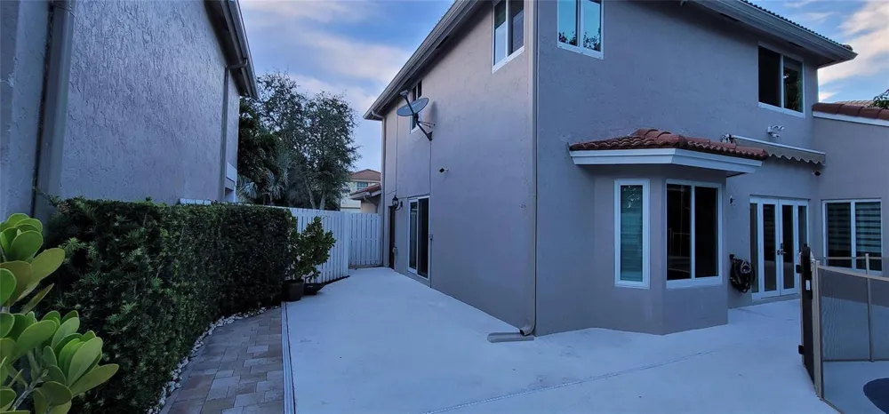 13224 NW 12th Court Sunrise, FL 33323