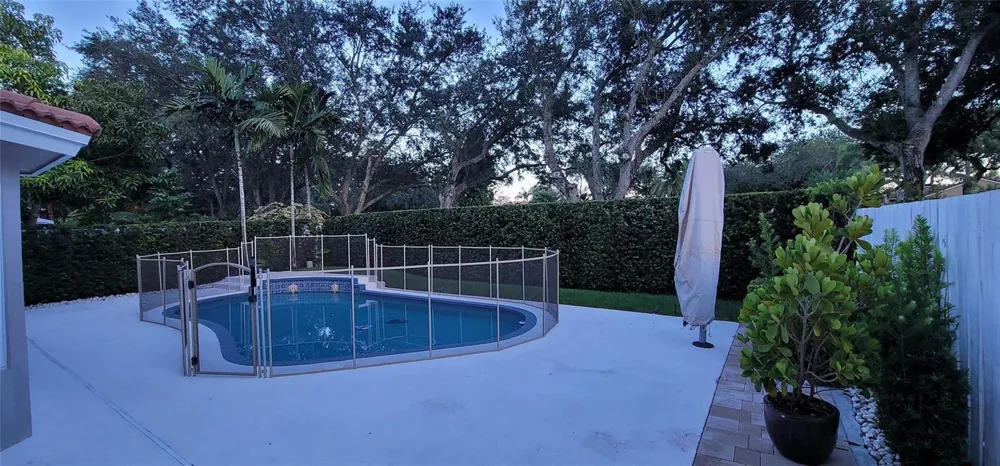 13224 NW 12th Court Sunrise, FL 33323