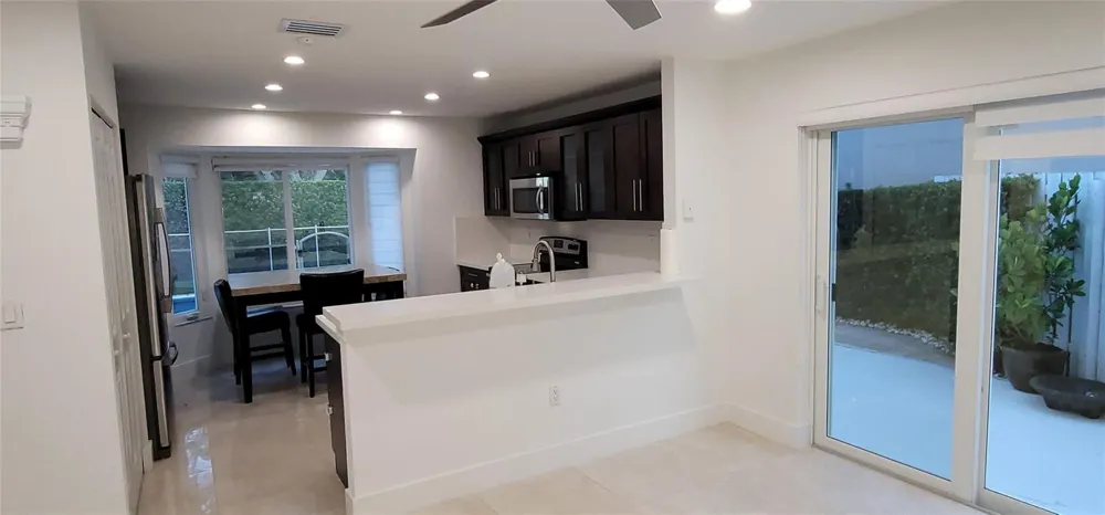 13224 NW 12th Court Sunrise, FL 33323