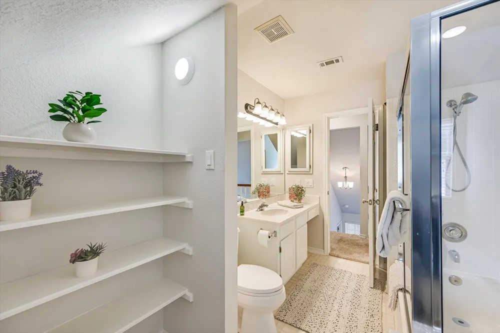 6502 Needham Lane Austin, TX 78739