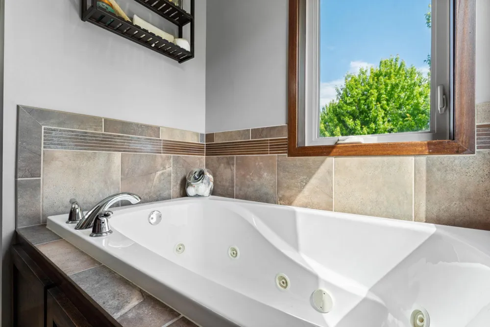900 Heritage Trail NE New Prague, MN 56071