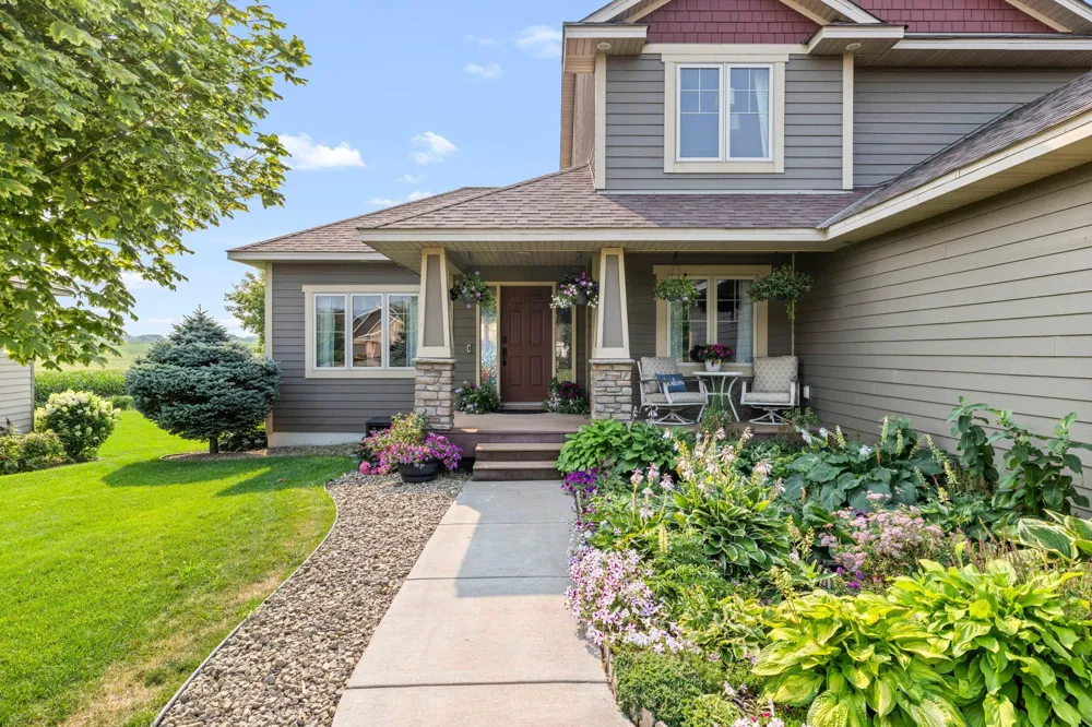 900 Heritage Trail NE New Prague, MN 56071