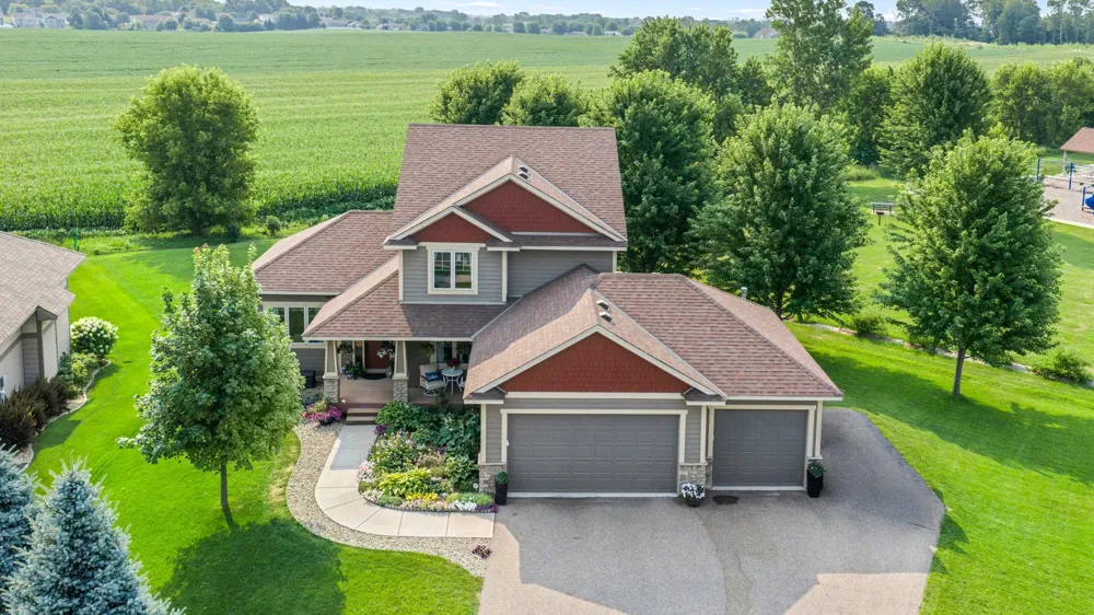900 Heritage Trail NE New Prague, MN 56071