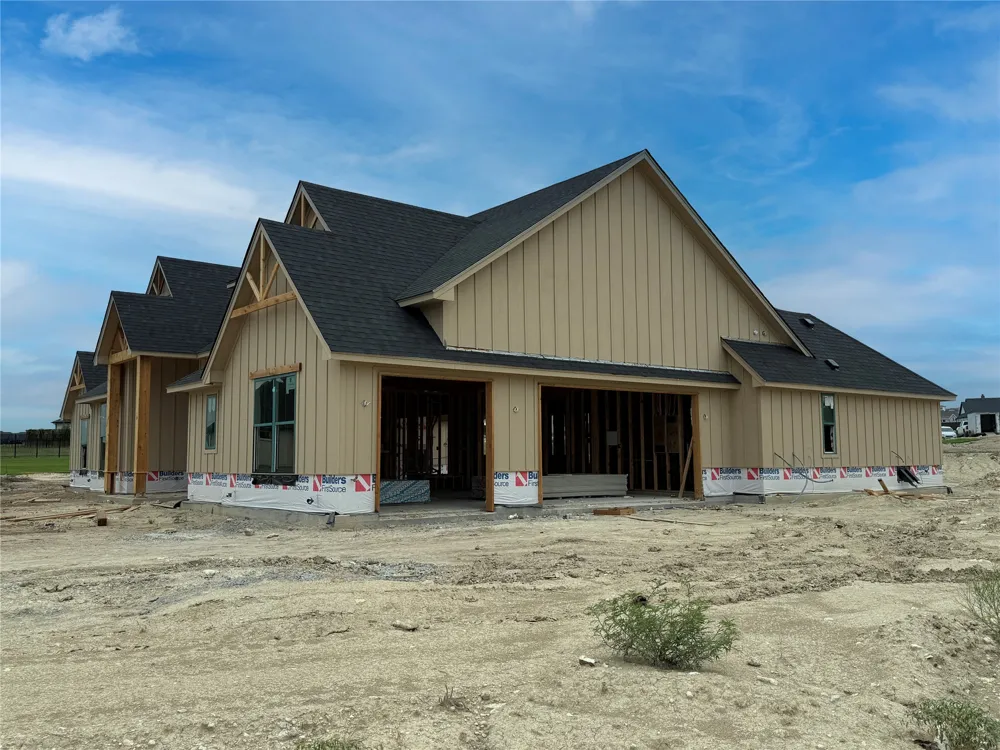 513 Nadia Drive Aledo, TX 76008