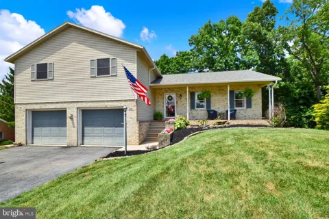 215 OPAL DRIVE