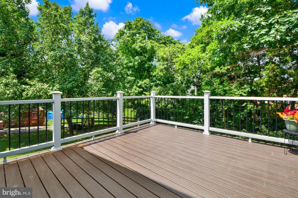 215 OPAL DRIVE Chambersburg, PA 17202