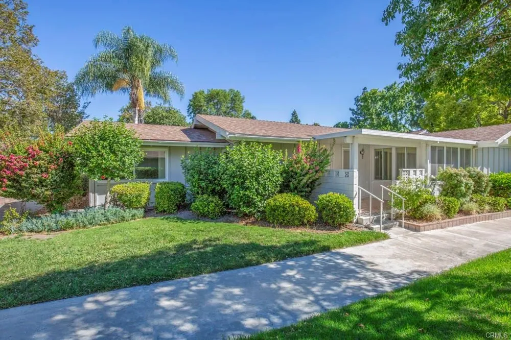 516 Calle Aragon #C Laguna Woods, CA 92637