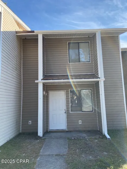 852 West Street