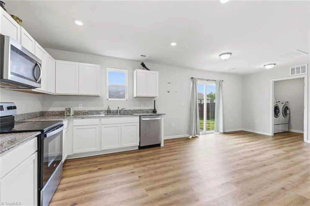 744 Oak Bend Drive Asheboro, NC 27203