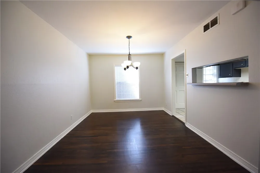6357 Oriole Drive #Q Dallas, TX 75209