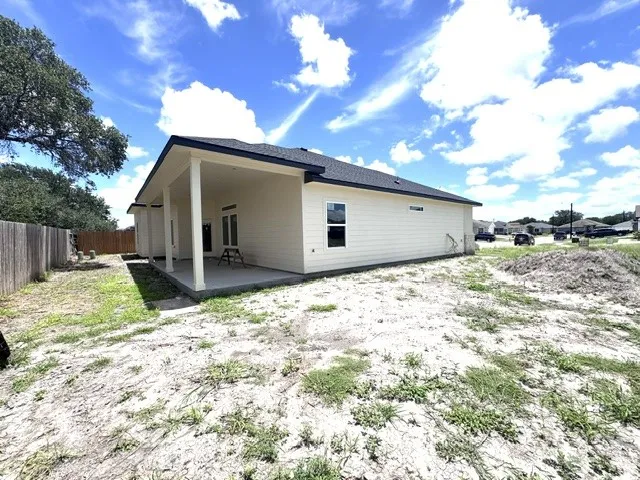 3801 Willow Weep Drive Corpus Christi, TX 78410