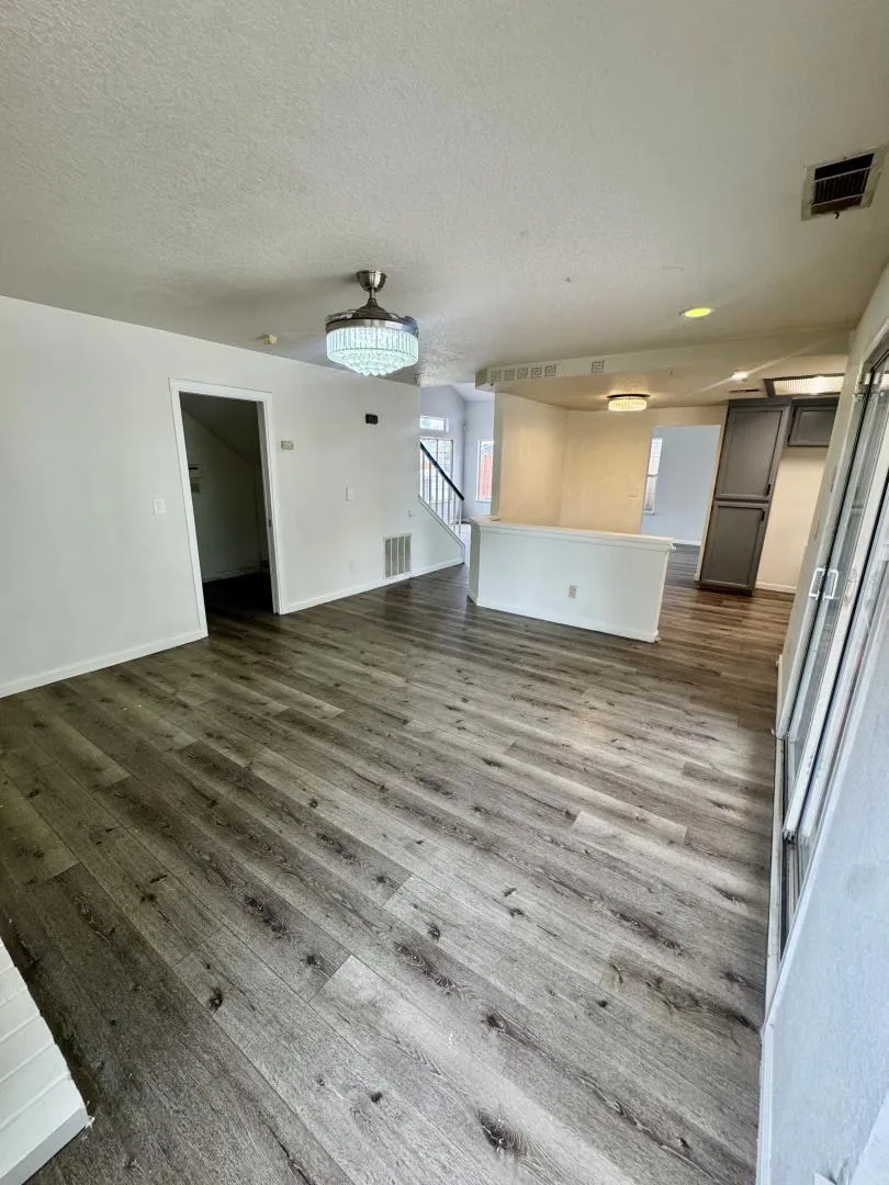 1224 Mohr Circle Manteca, CA 95337